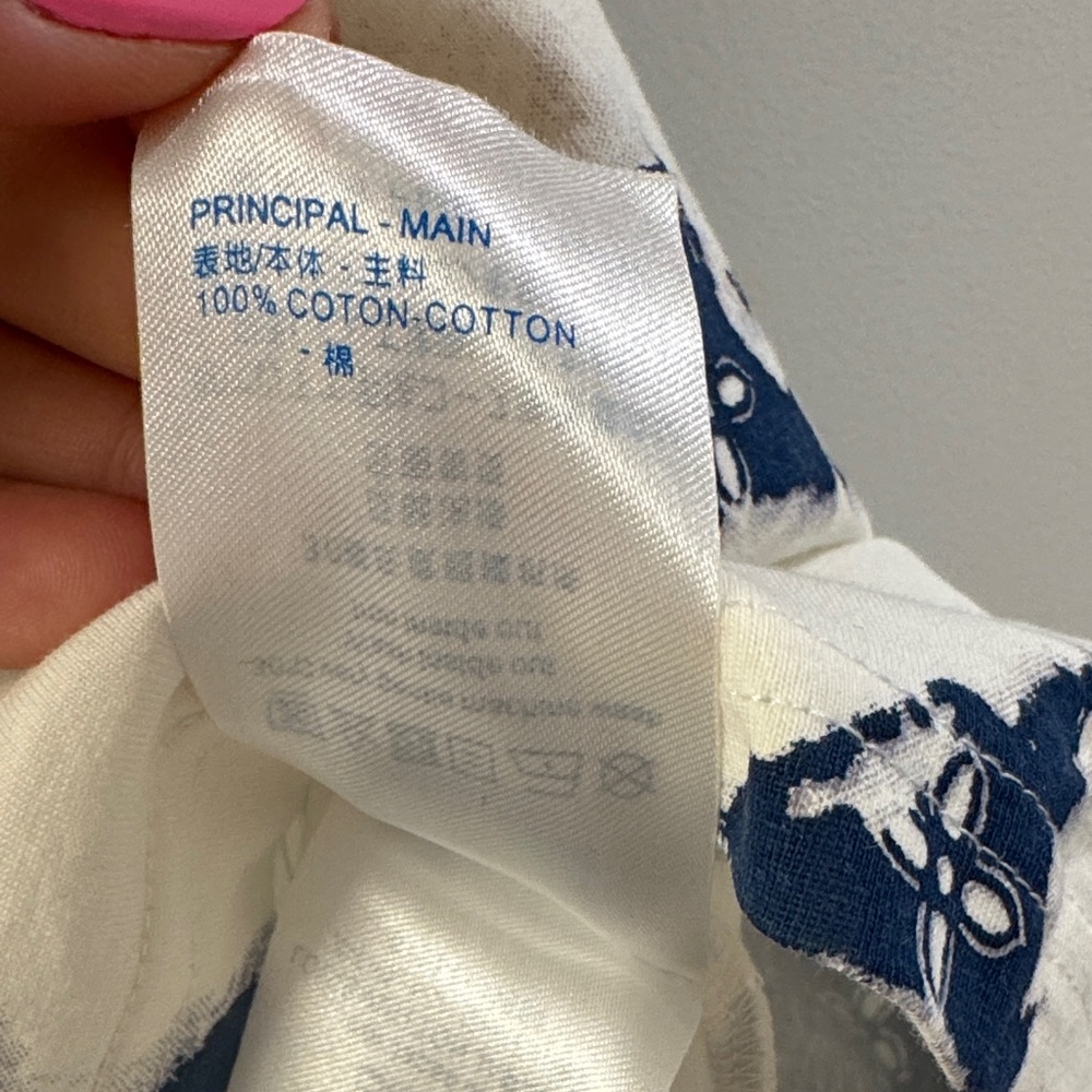 Louis Vuitton Navy and White Patterned Tee - Picture 7 of 12